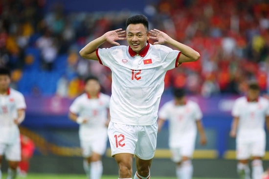 SEA Games 32 ngày 3/5: Thái Sơn lập công giúp U22 Việt Nam thắng trận thứ hai liên tiếp