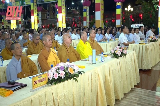 Đại Lễ kính mừng Phật đản tại Chùa Giáng (Tường Vân Tự)