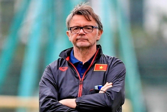 AFC tin Đội tuyển Việt Nam sẽ thành công ở Asian Cup; Italia đấu Tây Ban Nha ở bảng tử thần EURO 2024