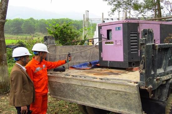 Điện lực Thường Xuân đảm bảo cấp điện phục vụ Lễ hội truyền thống Nàng Han và đón nhận di sản văn hóa phi vật thể quốc gia