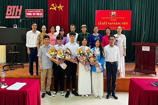 Vĩnh Lộc chú trọng phát triển đảng viên trong trường học