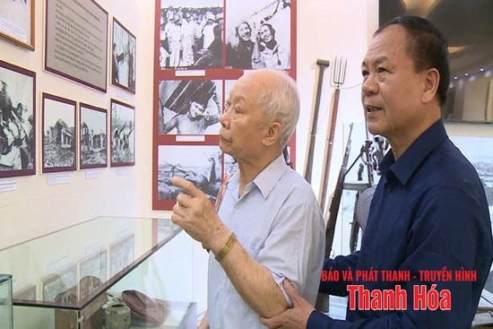 Bản hùng ca chống Mỹ