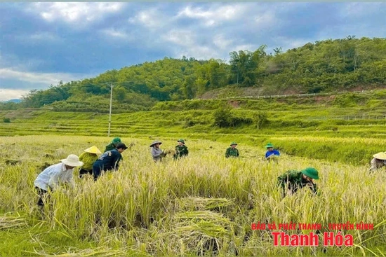 Xây thành lũy lòng dân