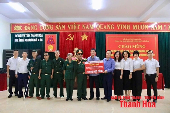 Agribank Thanh Hóa tri ân, tặng quà nhân Ngày Thương binh, liệt sỹ