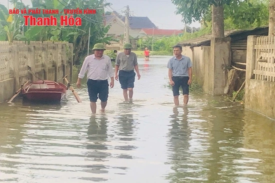 Khẩn trương khắc phục tình trạng 118 hộ dân bị ngập lụt tại xã Triệu Sơn