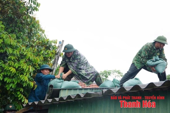 Các lực lượng quânn sự, biên phòng hỗ trợ Nhân link m88 trước khi bão đổ bộ