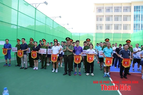 Giải thể thao chào mừng 80 năm Ngày truyền thống Công an Nhân dân
