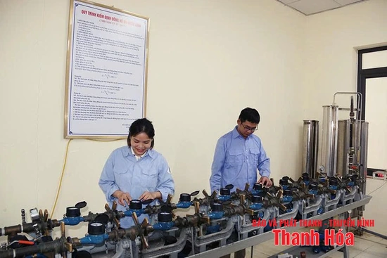 Đảng mạnh, doanh nghiệp phát triển bền vững