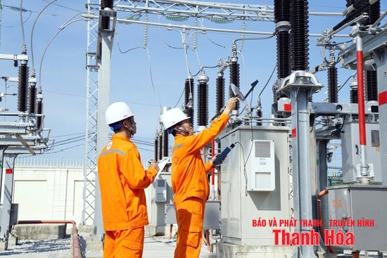 Giải pháp “kép” bảo đảm nhu cầu tiêu thụ điện và tối ưu chi phí