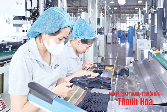 Sản xuất công nghiệp nỗ lực duy trì đà tăng trưởng tích cực