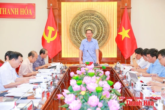 Phó Bí thư Tỉnh ủy Trịnh Tuấn sinh chủ trì hội nghị về công tác chuẩn bị Đại hội Đảng bộ các phường