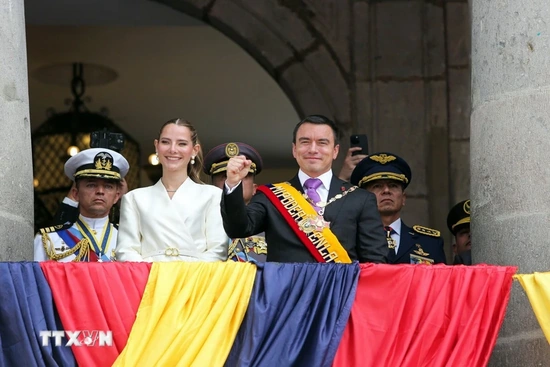 Ecuador trưng cầu ý dân về dự luật sửa đổi Hiến pháp gây tranh cãi
