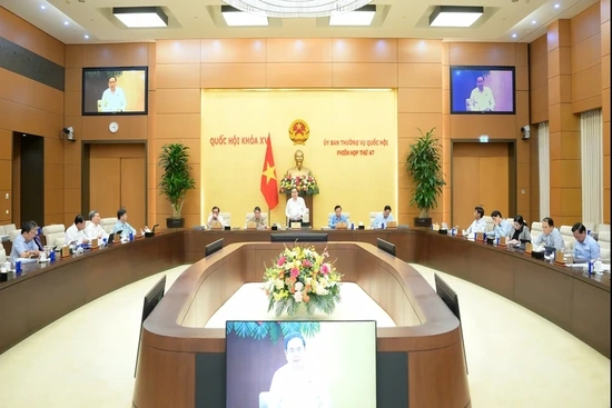 Sáng nay (11/8), khai mạc phiên họp thứ 48 của Ủy ban Thường vụ Quốc hội 