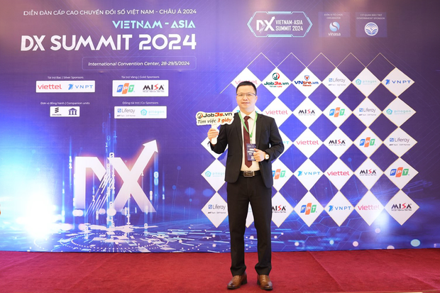 CEO Tony Vũ của kèo nhà cái m88.vn - Khách mời đặc biệt tại Vietnam - Asia DX Summit 2024