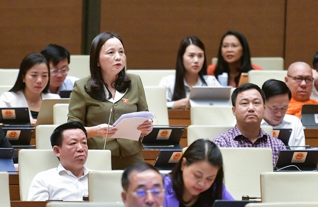ĐBQH Cầm Thị Mẫn tham gia góp ý về dự án m88 cá cược thể thao trực tuyến Thuế giá trị gia tăng (sửa đổi)