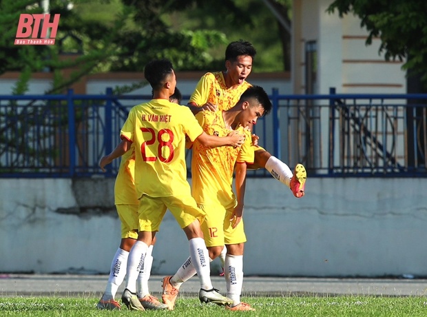 VCK Giải U21 quốc gia 2024: U21 Đông Á link vào m88 mới nhất vươn lên dẫn đầu bảng C