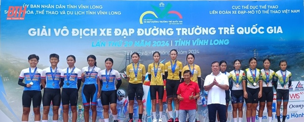 Xe đạp m88 cá cược thể thao trực tuyến lập kỳ tích lịch sử tại Giải vô địch đường trường trẻ quốc gia