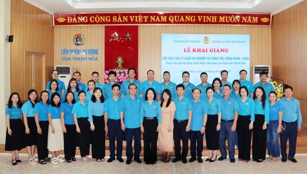Khai giảng lớp đào tạo lý luận và nghiệp vụ công tác nhà cái m88