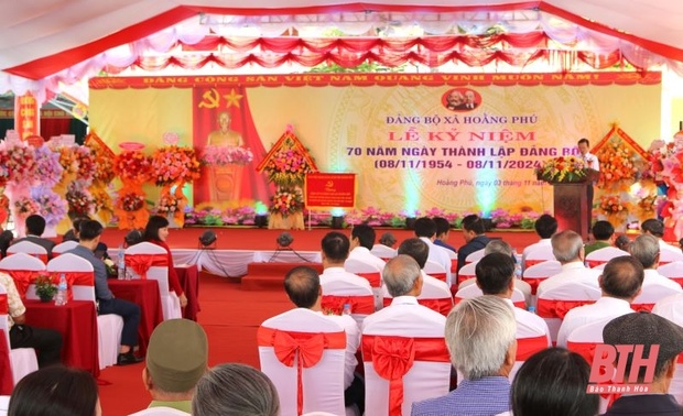 Đảng bộ xã m88 cá cược thể thao trực tuyến Phú kỷ niệm 70 năm ngày thành lập