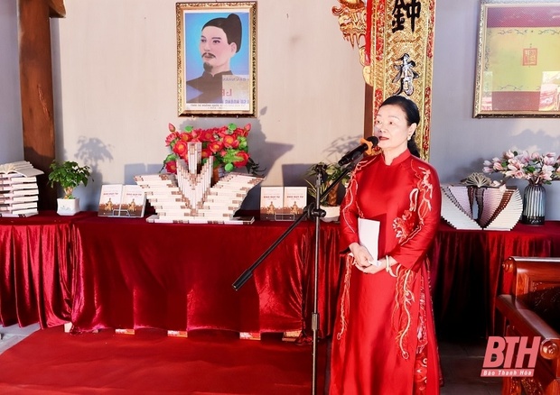 Trưng bày và giới thiệu cuốn sách “Danh nhân văn đăng ký m88 Đào Duy Từ”