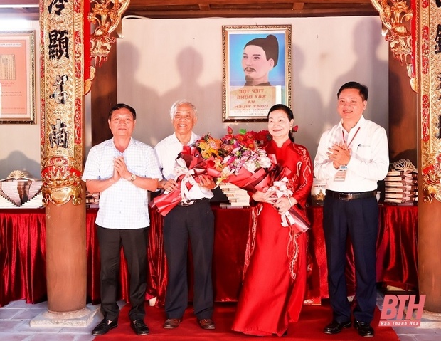 Trưng bày và giới thiệu cuốn sách “Danh nhân văn đăng ký m88 Đào Duy Từ”