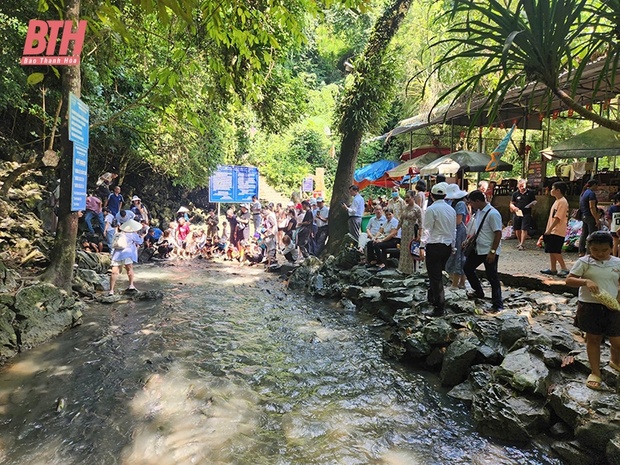 Xã Cẩm Lương nâng cao chất lượng phong trào “Toàn dân đoàn kết xây dựng đời sống m88 trang chủ”