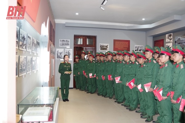 đăng ký m88 Tiểu đoàn 40 tìm hiểu truyền thống LLVT tỉnh