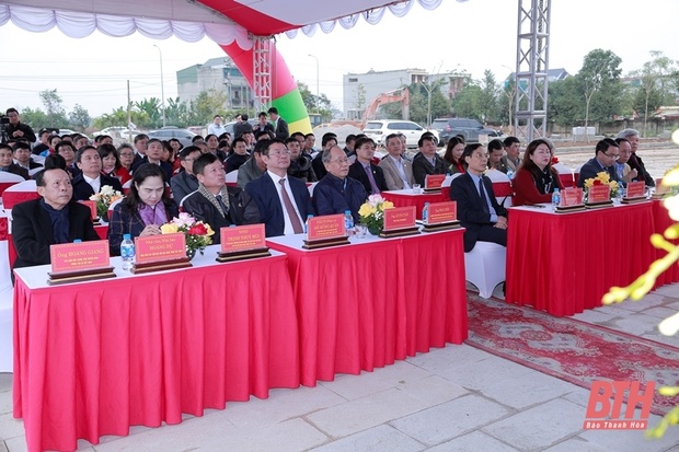 Triệu Sơn gắn biển các công trình chào mừng kỷ niệm 60 năm ngày thành lập vao m88