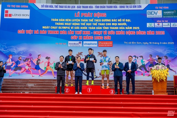 Vinh danh cá nhân, tập thể xuất sắc tại Giải việt dã Báo link vào m88 bhki 2025