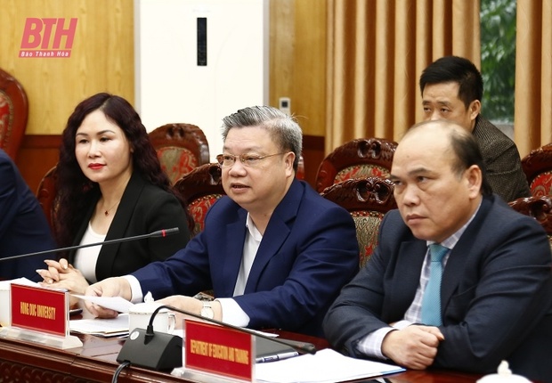 Phó Chủ tịch UBND tỉnh Đầu nhà cái m88 Tùng tiếp và làm việc với Đoàn đại biểu các trường đại học Liên bang Nga