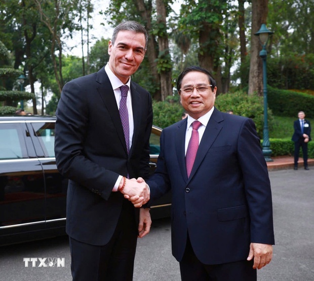 Thủ tướng Phạm Minh Chính đón Thủ tướng m m88