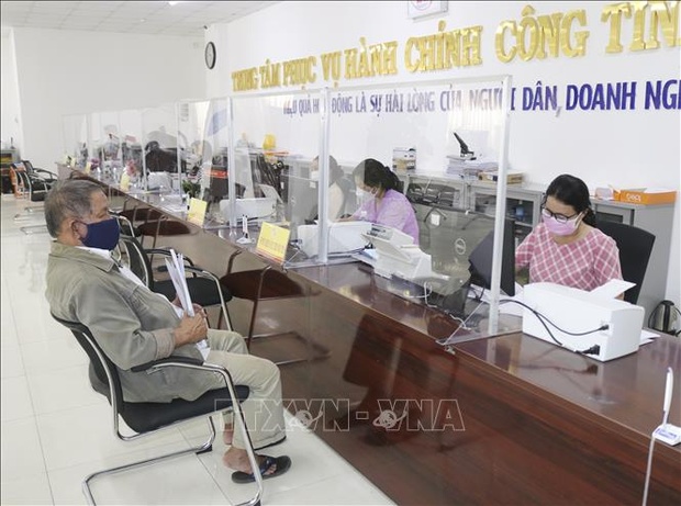 Nghỉ hưu trước tuổi được hưởng 3 khoản trợ vao m88