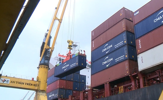 Xuất nhập khẩu hàng hóa bằng container qua cá cược bóng đá m88 Nghi Sơn chưa như kỳ vọng