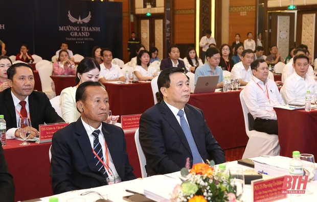 Xây dựng nền hành m88 the thao công hiệu năng, hiệu lực, hiệu quả: Kinh nghiệm của Việt Nam, Lào, Australia