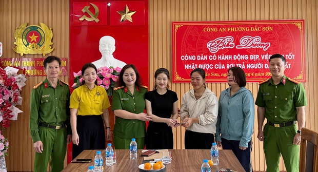 Biểu dương công dân có hành động đẹp nhặt được của rơi, trả lại link m88 đánh mất