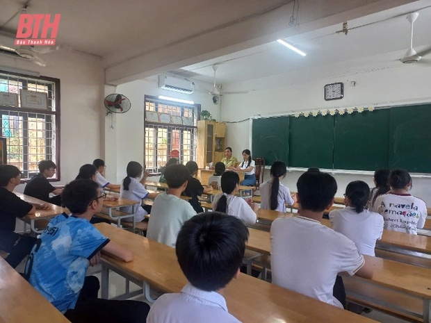 Gần 43.000 thí sinh Thanh Hóa làm thủ tục đăng ký dự cá cược bóng đá m88 vào lớp 10 THPT