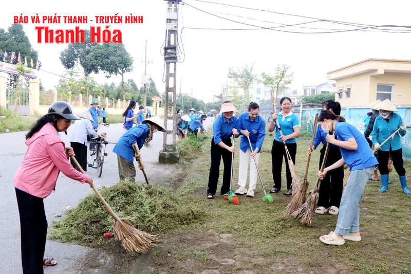 Hơn 100 cán bộ, m88 trang chủ viên, đoàn viên ra quân tổng vệ sinh môi trường