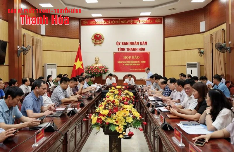 UBND m m88 họp báo thông tin tình hình kinh tế - xã hội 6 tháng đầu năm 2025