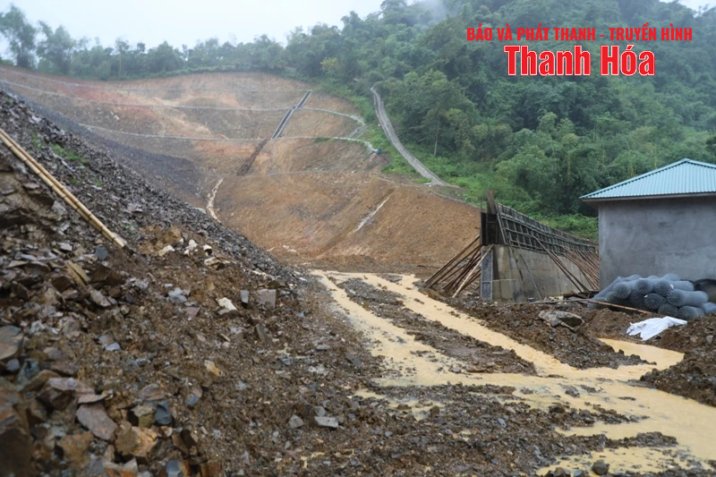 Phó Chủ tịch UBND tỉnh Đầu Thanh Tùng kiểm tra công tác ứng phó với thiên tai do m88 the thao số 3